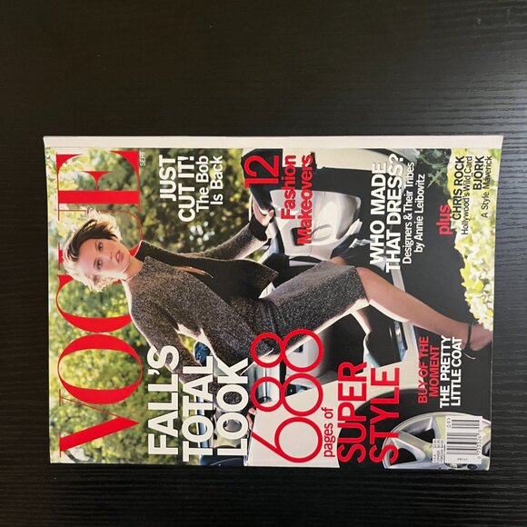 Vogue Magazine September 2000 Bridget Hall Cover No Label - Picture 3 of 4